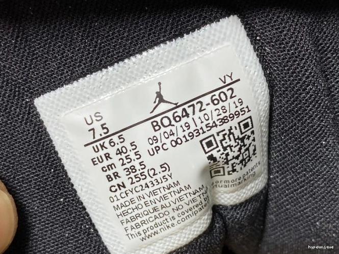 HYPE Mid Jordan (W) Iridescent Powder 1 Air BQ6472-602 Dirty 0819
